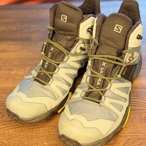 Salomon X Ultra 4 Mid GTX Hiking Boots